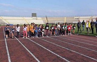 Cumhuriyet Bayramı etkinlikleri çerçevesinde atletizm...