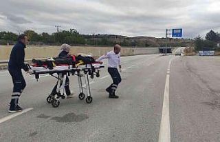 D100’de kamyonun çatptığı yaşlı adam ağır...