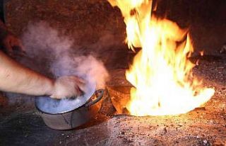 Dede mesleğinde siparişlere zor yetişiyorlar