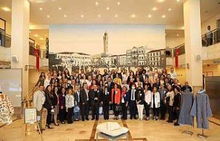 DEÜ, mezunları bir araya getirdi