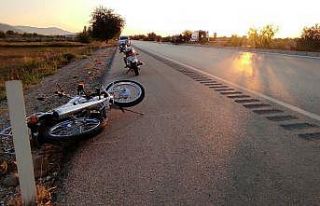 Devrilen motosikletin sürücüsü yaralandı