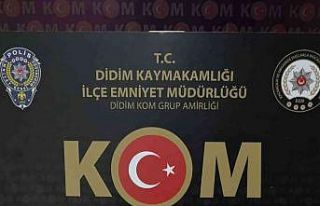 Didim’de zehir tacirlerine baskın: 3 tutuklama