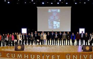 Dijital Sağlık ve Dijital Ebelik Kongresi başladı