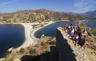 Doğaseverler, Latmos için yürüdü