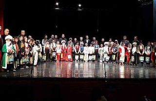 Eğirdirli minik tiyatrocular Akdeniz bölge birincisi...