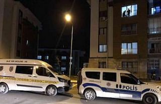 Elazığ’da 4’üncü kattan düşen kadın yaralandı