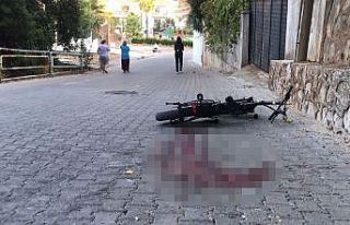 Elektrikli bisikletten düşen genç kız hastanede...