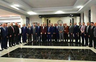 Emekli olan Trabzon Emniyet Müdürü Kenan Aydoğan...