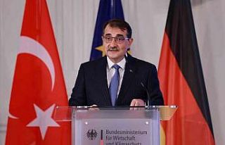 Enerji ve Tabii Kaynaklar Bakanı Dönmez: "Türkiye,...