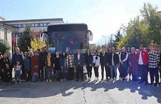 ERÜ’ye yeni kayıt yaptıran öğrencilere ‘Kayseri...