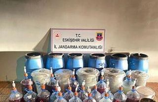 Eskişehir’de kaçak içki imal eden şüpheli yakalandı