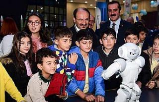 ETÜ, bilimi çocuklarla buluşturmaya devam ediyor