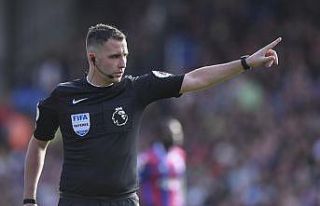 Fenerbahçe-AEK Larnaca karşılaşmasını Chris...