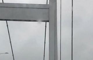 FSM Köprüsü’nde İETT otobüsü, motosikletliye...