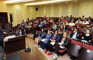 GAÜN’de ileri office programı kullanımı eğitimi