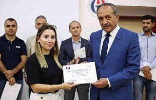 GAÜN’de sertifika töreni