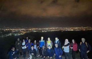 Gece yürüyüşçüleri rotayı doğaçlama belirledi