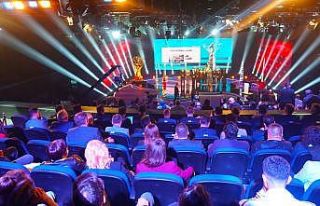 “Geleceğin İletişimcileri Yarışması’nda”...