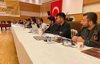 Gençlerin sorunlarna çözüm arayan çalıştay...