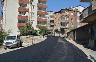 Hakkari’de asfalt çalışması