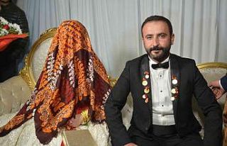 Hakkari’de aşiret düğününde izdiham