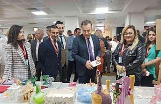 Hastalardan el emeği ve göz nuru sergisi