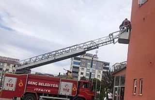 Hastane personeli deprem tatbikatına katıldı