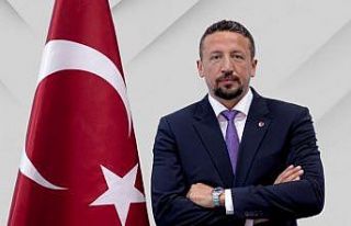 Hidayet Türkoğlu’ndan, 29 Ekim Cumhuriyet Bayramı...