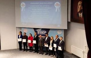 Hisarcık’ta 3 okula “Gümüş Rozet”