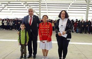 Hisarcık’ta başarılı öğrenciler ödüllendirildi