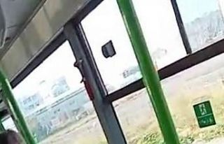İETT otobüsünde yolcular arasında yaşanan tartışma...
