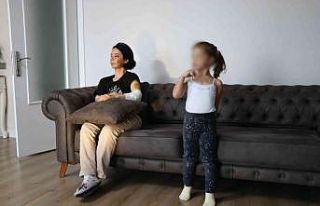 İki köpeğin saldırdığı anne-kız ucuz kurtuldu