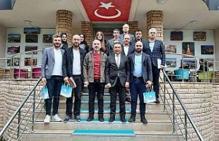 İl Milli Eğitim Müdürü Güney, basın mensuplarıyla...