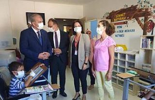 İl Milli Eğitim Müdürü Okumuş, hem tedavi görüp...
