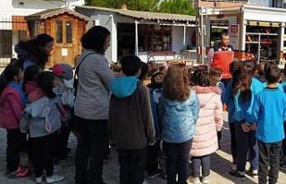 İlkokul öğrencilerine yangın ve afet eğitimi