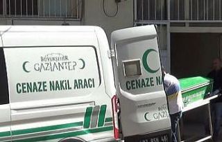 İnfaz kuruma memuru, kayınbiraderinin bıçaklı...