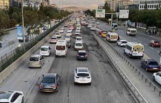 İstanbul’da haftanın son iş gününde trafik...