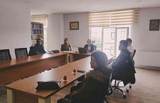 İstihdam atamaları yapılan gençlere seminer
