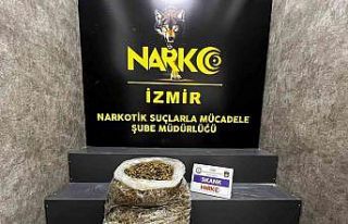 İzmir’in üç ilçesinde uyuşturucu operasyonu:...
