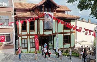 İzmit’in incisi Kapanca Sokak hak ettiği değere...