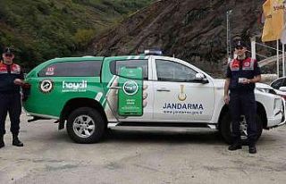 Jandarma hayvan hakları için bilgilendirdi