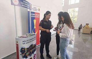 Jandarmadan "Kadına el kalkmaz" sloganıyla...