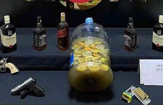 Kaçakçılık operasyonunda 4 şüpheli yakalandı