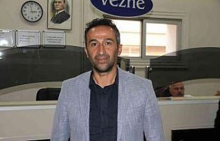 Kalp krizi geçiren vatandaşı kalp masajı ile hayatta...