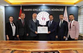 Kamuda ilk sertifika Arif Nihat Asya Öğrenci Yurduna