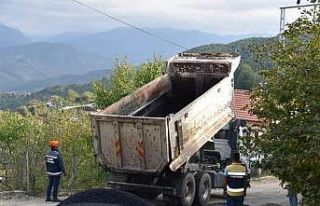 Karabük’te köylere 19 bin 200 metre asfalt serildi