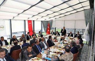 Kars’ta 19 Ekim Muhtarlar Günü kutlandı