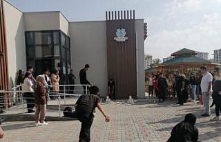 Kayapınar akademileri ve bilgi evlerinde bahçe şenlikleri...