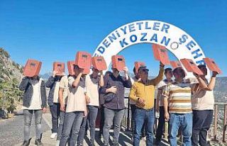 Kaynak maskesiyle güneş tutulmasını izlediler