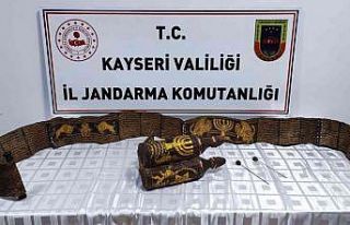 Kayseri’de İbranice yazılı Tevrat ele geçirildi